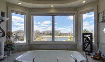 1700 Riverwood Dr, Bismarck, ND 58504