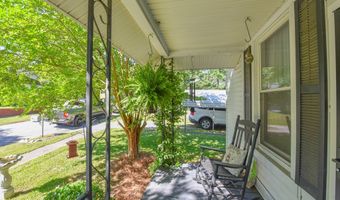 102 Langley St, Abbeville, SC 29620