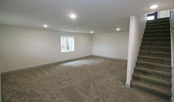 8641 E Cherrywood Ct, Bel Aire, KS 67226