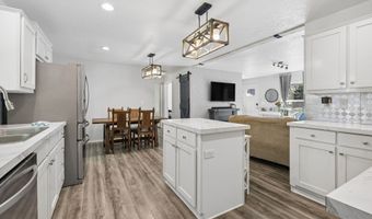 66295 E CRYSTAL CREEK Rd, Brightwood, OR 97011