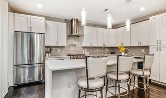 245 LYCEUM Ave, Philadelphia, PA 19128