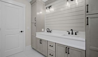 15 Tuscan Ct, Cumberland, RI 02864