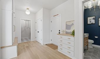 N9250 CASSANDRA Way, Appleton, WI 54915
