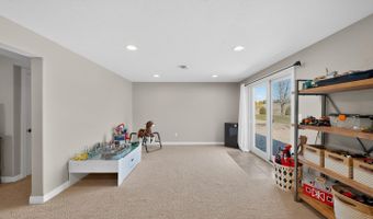 1442 30th St NW, Austin, MN 55912