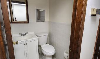 705 White Horse Pike, Absecon, NJ 08201