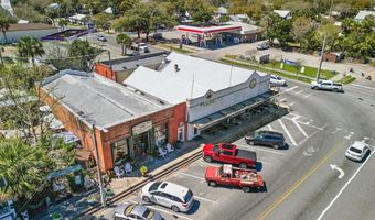 30 Ave G, Apalachicola, FL 32320
