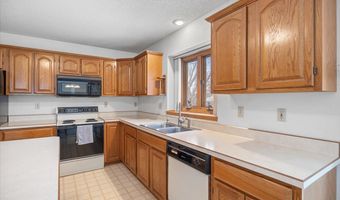 1401 NW Parkridge Pl, Ankeny, IA 50023
