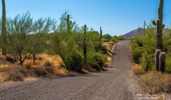 40777 N ECHO CANYON Dr, Cave Creek, AZ 85331