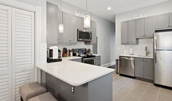 111 PATRICK St N #1, Alexandria, VA 22314