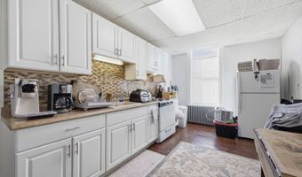 318 Front St, White, NJ 07823