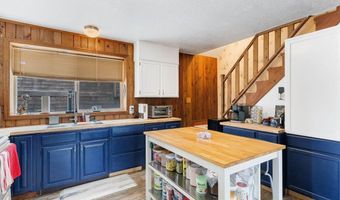 460 S HIGHWAY 101, Rockaway Beach, OR 97136