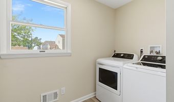 1548 Longboat Ave, Beachwood, NJ 08722