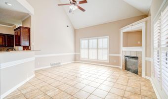 6450 WELLS Grv, Bartlett, TN 38135