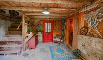 1312 Macintosh Hill Rd, Bethel, VT 05060