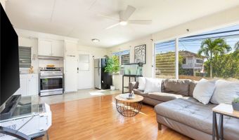 99-354 Honohono St, Aiea, HI 96701