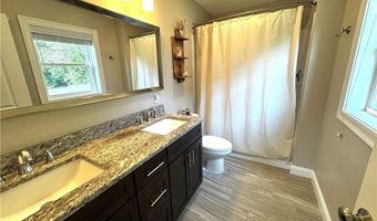 37 Iroquois Rd, Cumberland, RI 02864