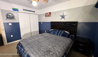 14 W Chickadee Ln, Albrightsville, PA 18210