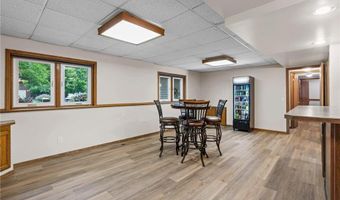 7165 Upper 157th St W, Apple Valley, MN 55124