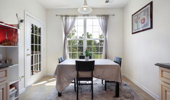 43890 HICKORY CORNER Ter 103, Ashburn, VA 20147