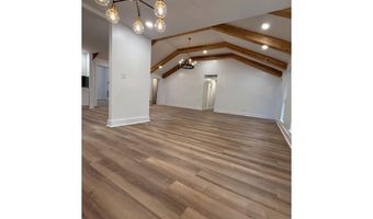 960 CAMP BRANCH Rd, Alabaster, AL 35007