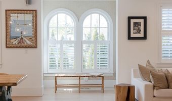 23 Catherine St, Newport, RI 02840