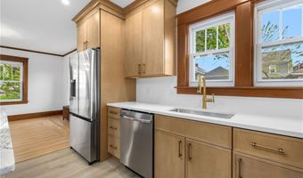 26 Welfare Ave, Cranston, RI 02910