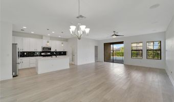 7408 SUNGOLD MEADOW Ct, Apollo Beach, FL 33572