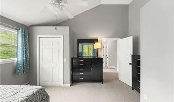 4720 S County Trl, Charlestown, RI 02813