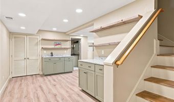 45 Pine Swamp Rd, Cumberland, RI 02864