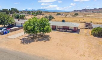 16050 Pawnee Rd, Apple Valley, CA 92307