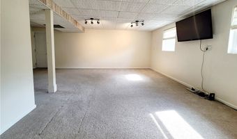 10015 Regatta Trl, Aurora, OH 44202