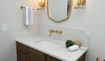 7736 Roberts Rd, Apex, NC 27523
