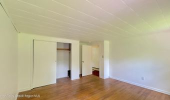 13 Birk St, Acra, NY 12405