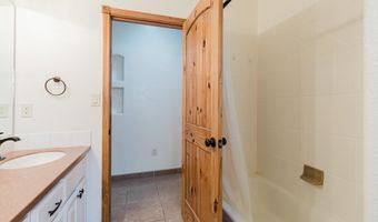 442 Wildwood Dr, Alamogordo, NM 88310