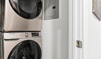 1300 CRYSTAL Dr 606S, Arlington, VA 22202