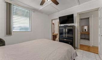 396 Kahiki St, Kahului, HI 96732