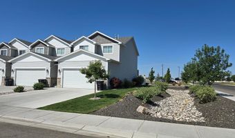 1038 Villa Vista Ln, Ammon, ID 83406