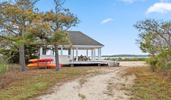 40154 SALT MEADOW Dr, Fenwick Island, DE 19944
