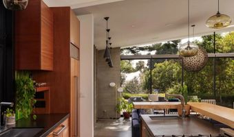 460 Palmitas St, Solana Beach, CA 92075
