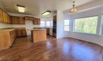 606 W Greens Lake Dr, Cedar City, UT 84720