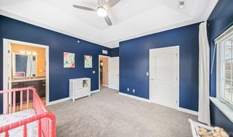 5610 Arbor Chase Dr, Ann Arbor, MI 48103