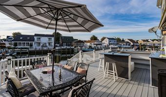 96 Windjammer Ct, Bayville, NJ 08721