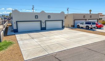 1632 Shamrock Rd, Bullhead City, AZ 86442