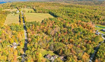 472 Dunn Rd, Belgrade, ME 04917