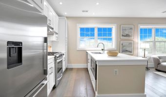 16 17TH St NE 312, Washington, DC 20002