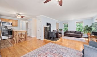 202 Cherry Valley Rd, Alton, NH 03810