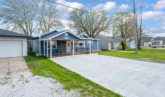 6334 Marina Dr, Algonac, MI 48001