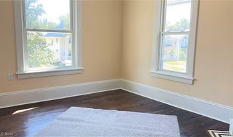 1733 E 47th St, Ashtabula, OH 44004