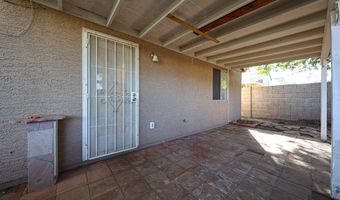 214 S RUSH Cir E, Chandler, AZ 85226