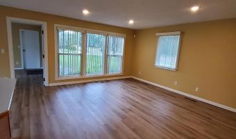 2828 Packard St, Ann Arbor, MI 48108